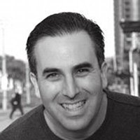 Michael Stelzner - tips on building an online community